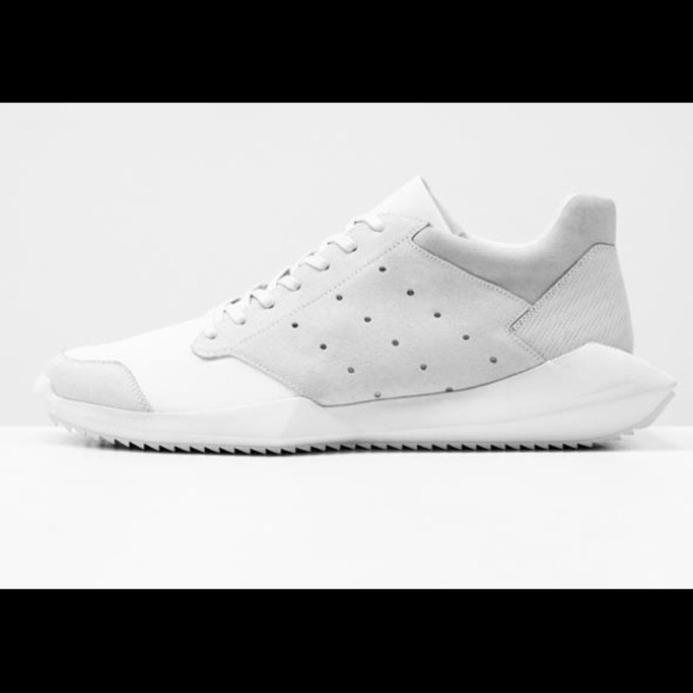 LOOKING FOR Rick Owens Tech Runner white